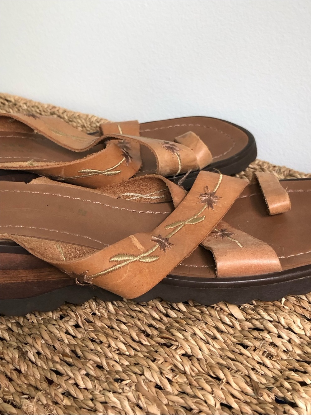 90s Western Boho Leather Embroidered Slide Sandals - Picture 7 of 8